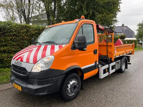 Iveco Daily 70C15 Kipper + kraan , 18000 km , bijna nieuw !!