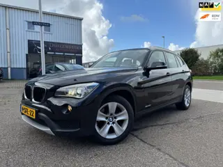 BMW X1 SDrive20i High Executive Automaat, Trekhaak