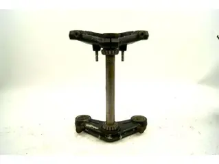 Used T-stuk+kroonplaat v75