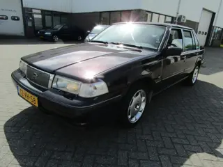 Volvo S90