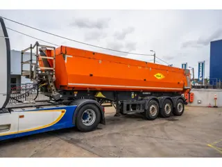 Schmitz Cargobull SGF-S3-GEISOLEERDE KIPPER-27m3 (bj 2016)