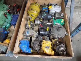 Diversen hydro motor hydrauliek (bj 2005)