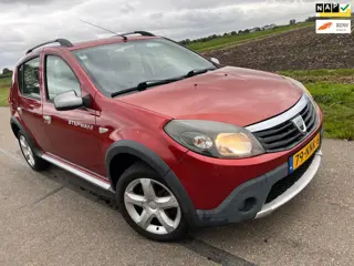 Dacia Sandero 1.6 Stepway / 166.000km nap