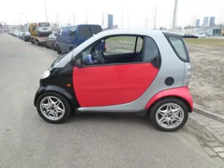Smart 0.6 City Coupe 1999 Zwart/Rood Plaatwerk en Onderdelen
