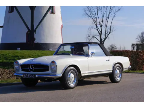 Mercedes-Benz SL-Klasse 230 SL Pagode W113 Automaat, European, Hardtop, Light Ivory