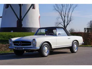 Mercedes-Benz SL-Klasse 230 SL Pagode W113 Automaat, European, Hardtop, Light Ivory