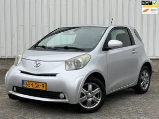 Toyota IQ 1.0 VVTi Aspiration Automaat,Airco,ElektrischeRamen,Bleutooth,N.A.P!