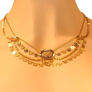 Discovering 1810's Elegance: The French Gold Collier d'Esclave