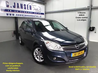 Opel Astra 1.6 Temptation KEURIGE AUTO !!