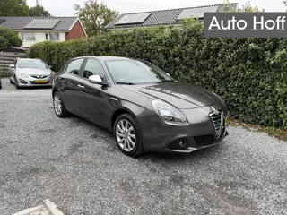Alfa Romeo Giulietta 1.4 T Distinctive | Autom. Airco | Cruise Control | Elekt. Ramen | LMV | APK to