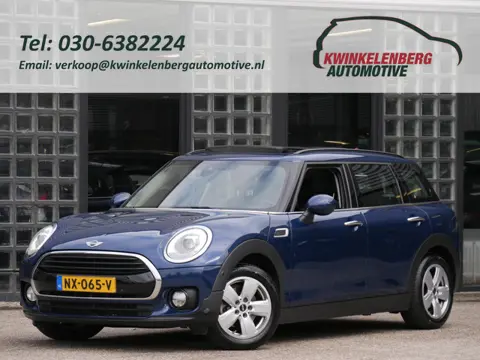 Mini Clubman 1.5 COOPER/ PANORAMADAK/ PDC V+A/ AFN. TREKHAAK/ LED PAKKET