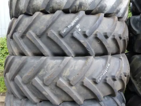 R46 Continental 520/85R46