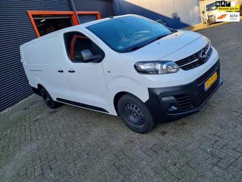 Opel Vivaro 2.0 CDTI L3H1 Selection Long, PDC, Cruise control, Airco,