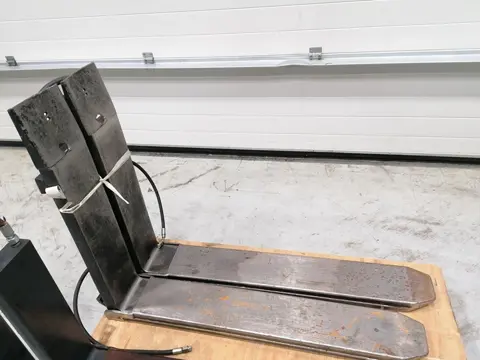 CASCADE 77B-TFQ-B041 2006 3.5T