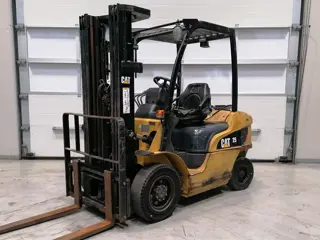 CATERPILLAR GP25N 2011 2.5T