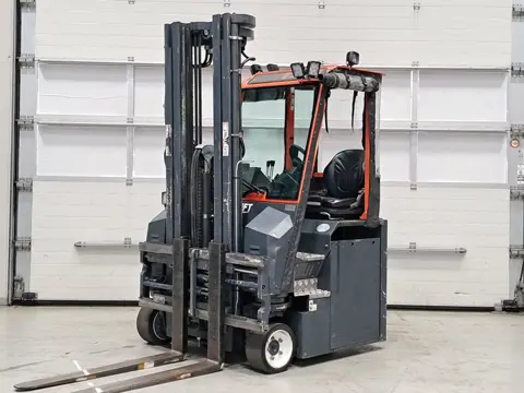 COMBILIFT CBE2500 2019 2.5T