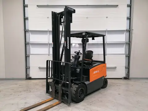 DOOSAN B25X-7 2019 2.5T