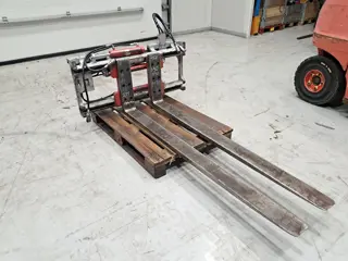 DURWEN RZV25GS 2019 2.5T