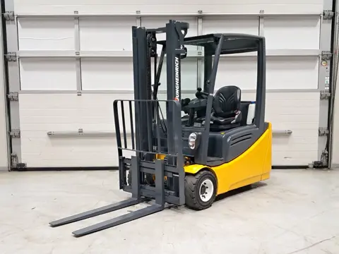 JUNGHEINRICH EFG218 2014 1.8T