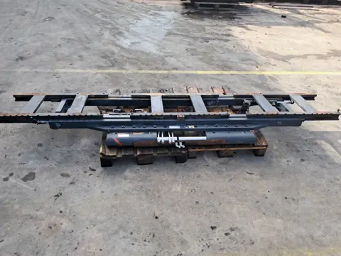 KAUP 6T253 BQ-3 2013 6.0T