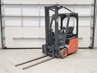 LINDE E12-01 2011 1.2T