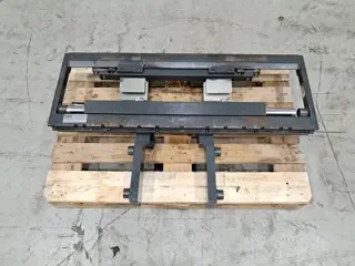 LINDE Forkcarriage E25 M1523 0 2.5T