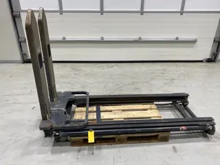 LINDE L10 mast 1997 1.0T