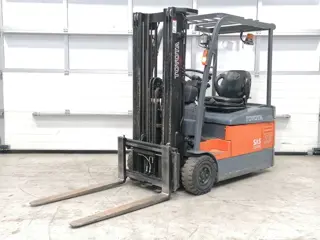 TOYOTA 7FBEF15 2004 1.5T