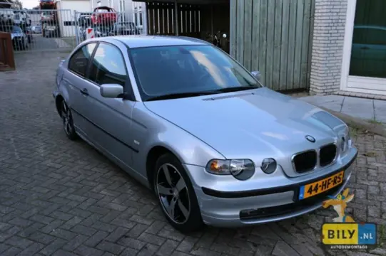 BMW E46 316ti Compact 2001 Autodemontage BILY Enter