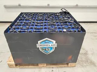 TRACTIEBATTERIJ 80v 690 Ah 2017 0.0T