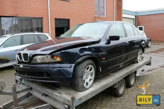 BILY BMW E39 520i Sedan 2000 in onderdelen / parts