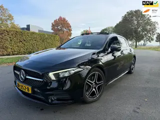 Mercedes-Benz A-klasse 180 Business Solution AMG Night Upgrade PANO/NAP/CAMERA