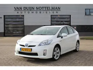 Toyota Prius 1.8 Dynamic / Leer / HUD / JBL / Camera / N.A.P.