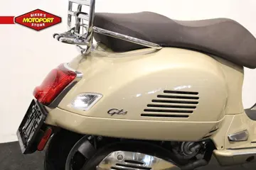 Vespa GTS 300 Classica ABS (2020)
