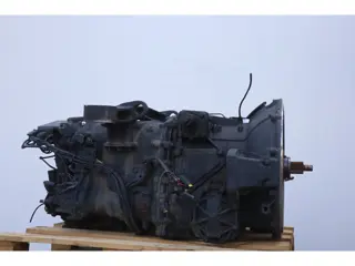 MAN 12+2GZ 2700DD+RETARDER 81.32004-6518 (bj 2020)