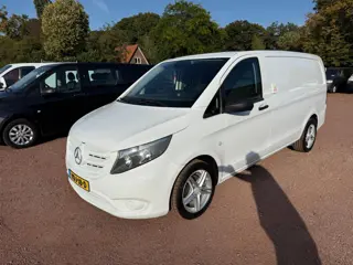Mercedes-Benz Vito 109 CDI Koelwagen Dag en Nacht koeling Koelauto Frigo Refrigerator Webasto