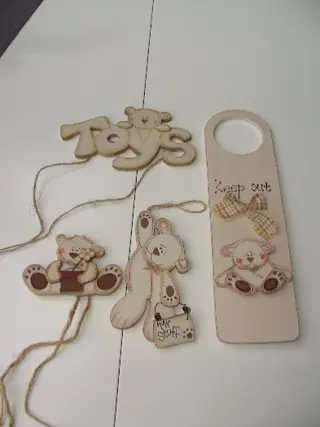 JONGENS KAMER 4 DLG SET, DEURHANGER, TOYS, enz NR- 8