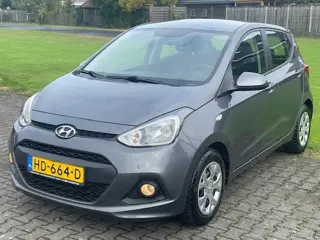 HYUNDAI I10 VERKOCHT! 1.0 I-Motion Automaat/ Airco/ 5-Deurs/ Weinig KM's/ NAP/ Boekjes