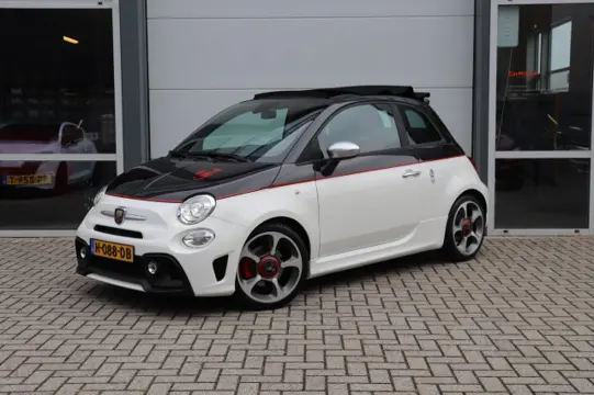 FIAT 500C 1.4 T-JET ABARTH TURISMO 70th Anniversary/AUT/CARPLAY/CLIMA/XENON