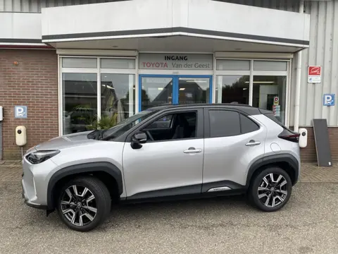 Toyota Yaris Cross 1.5 Hybrid 130 Launch Edition (bj 2025)