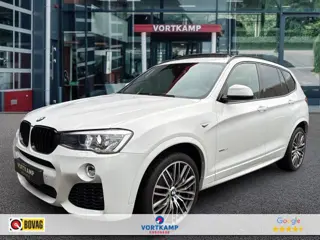 BMW X3 XDRIVE 28i M SPORT PANO-DAK/CAMERA/TREKHAAK/NAVI/CRUISE/STOELVE