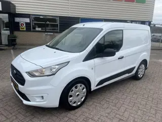 Ford Transit Connect 1.0 Ecoboost L1 Trend Airco. navi. A- camera, PDC. Erg goed onderhouden. zuinig