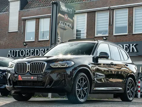 BMW X3 xDrive30e High Exe M-Sport PANO CAMERA SHADOW LINE 19 INCH STOELVERW LEDER