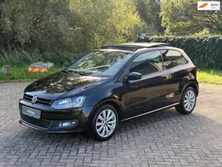Volkswagen Polo 1.2 TSI Highline PANO I CRUISE I PDC I NIEUWE KETTING I NWE APK