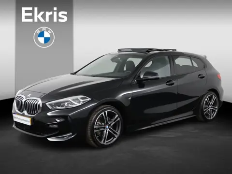 BMW 1-serie 118i | M Sportpakket | Panoramadak | Trekhaak