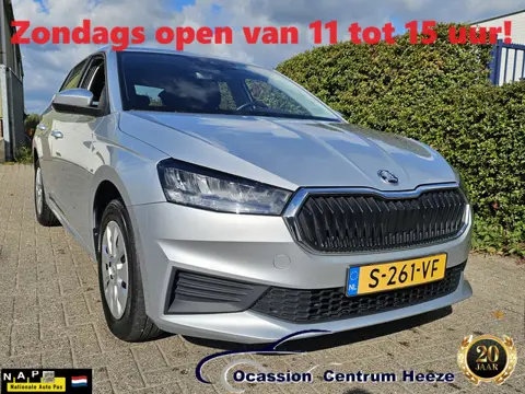 Škoda Fabia 1.0 TSI AUT! Carplay! Apk 5-2027! Zondag OPEN!
