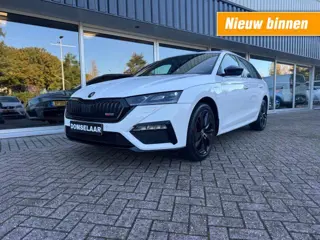 SKODA OCTAVIA 1.4 TSI iV PHEV Sportline Business 245 PK