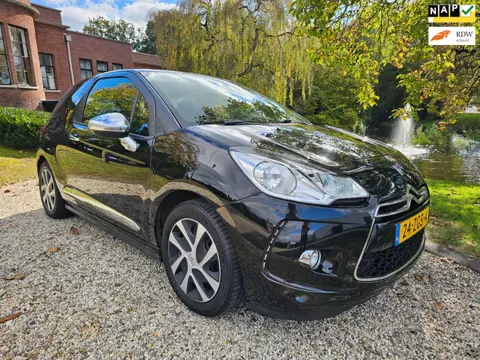 Citroen DS3 1.2 VTi Chic AIRCO/cruise *apk:11-2026*