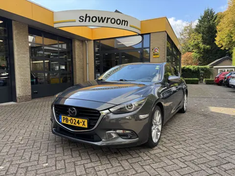 Mazda 3 2.2 SkyActiv-D 150 GT-M EXCL BPM €6600,- (bj 2017)
