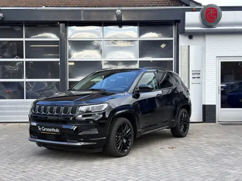 Jeep Compass S Summit 1.5T e-Hybrid (bj 2024, automaat)